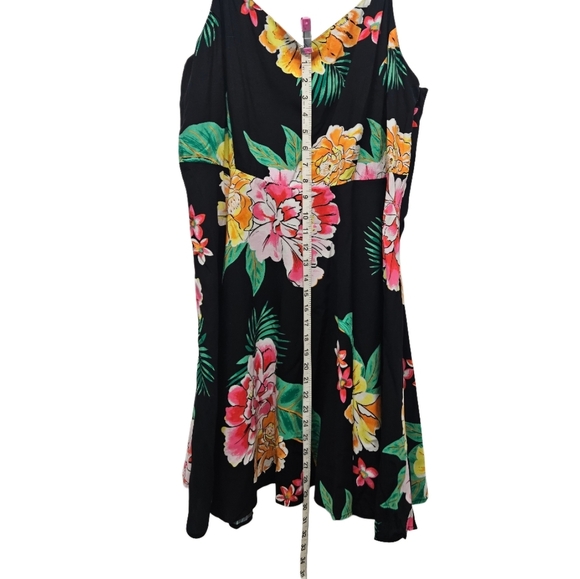 0004 Old Navy New NWT Tropical Black Floral Spaghetti Strap Dress Travel Size XL - Picture 10 of 11